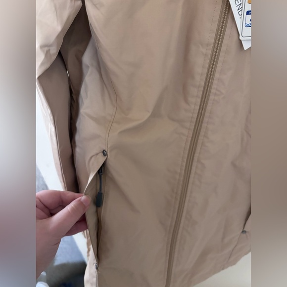 ✨NWT Women’s North End Excursion Ambassador Waterproof Jacket Size S - Picture 4 of 15